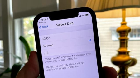 防城苹果手机维修分享iPhone 12如何打开或关闭5G网络 
